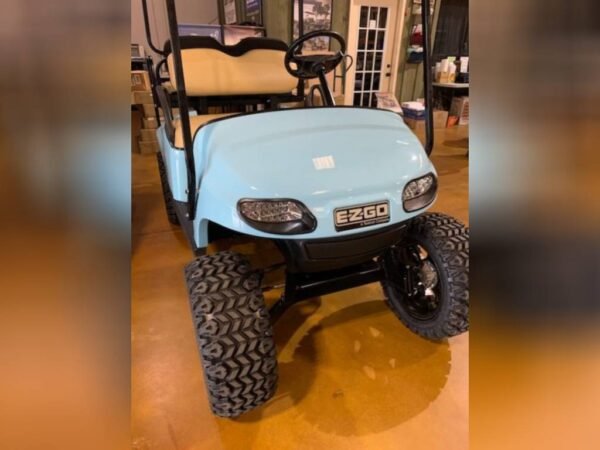 Buy 2018 E-Z-Go TXT Electric Golf Cart - Image 2