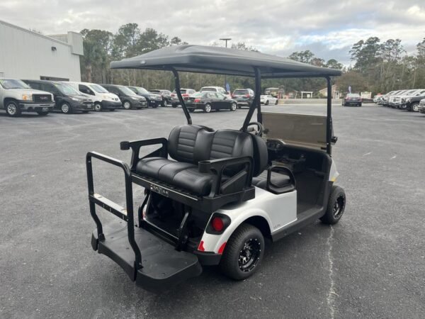 2022 E-Z-GO RXV ELiTE Golf Cart - Image 2