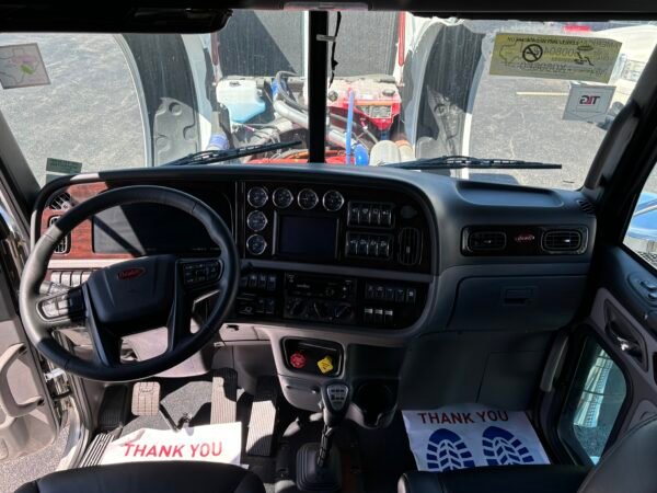 Peterbilt 379 for Sale - Image 6