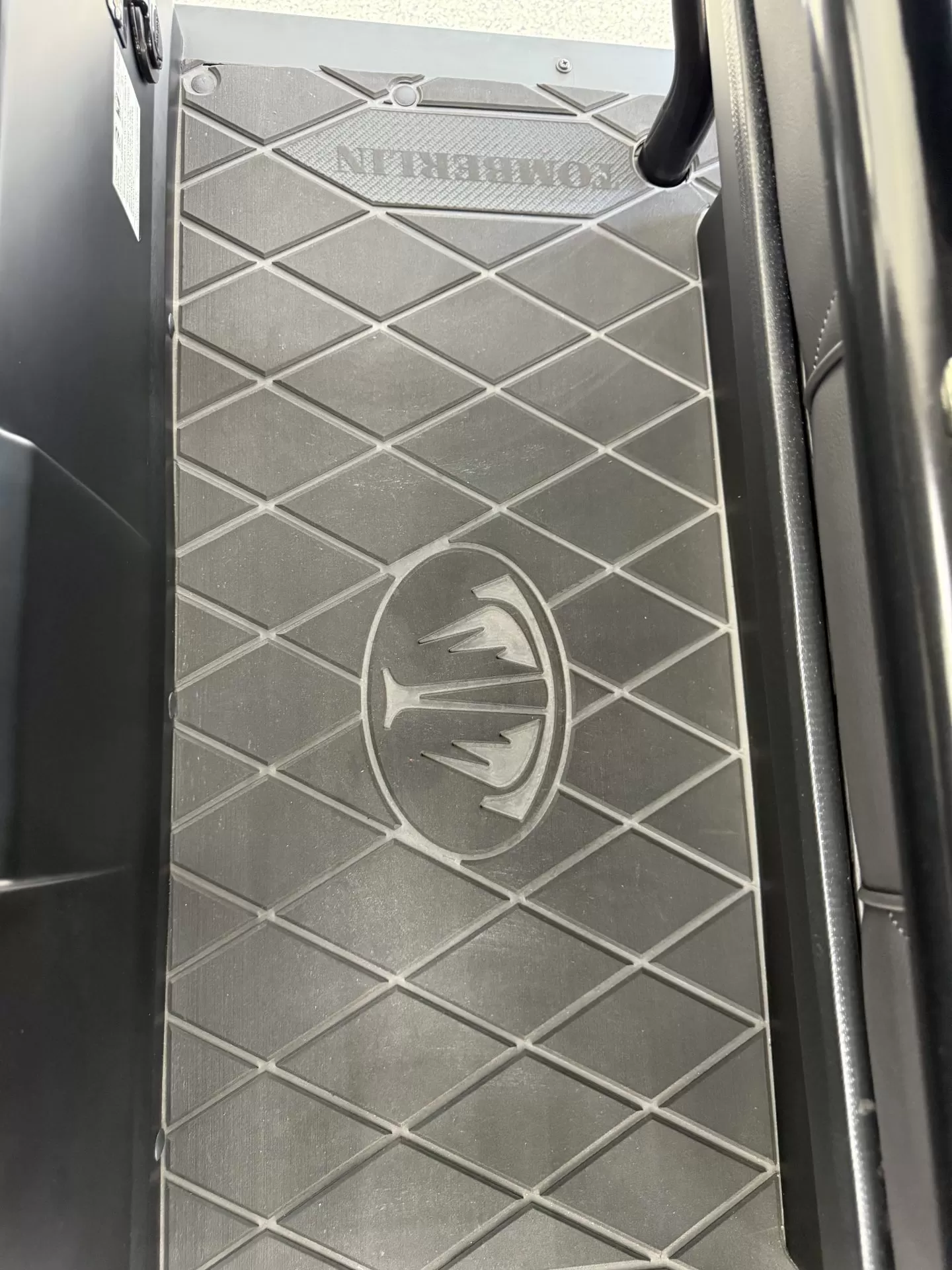 2025 Tomberlin 6 Seat Golf Cart for Sale - Image 8