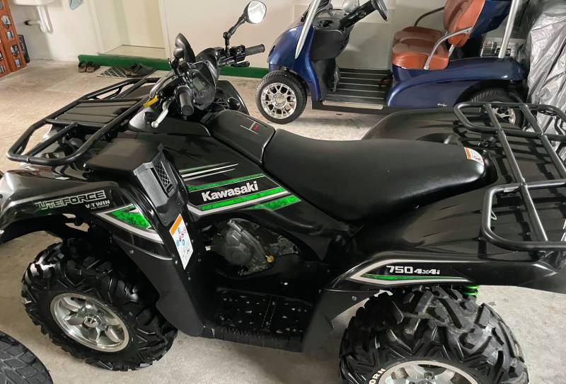 Kawasaki KVF 750 i Brute Force 4x4 EPS SERVO Limited 1 HA - Image 8