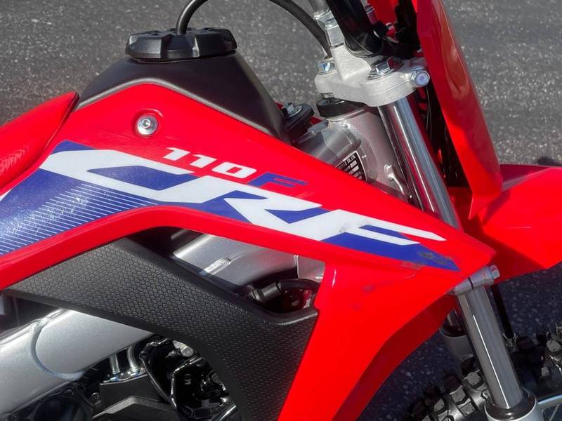 2025 Honda Dirt Bike Motorcycle CRF 110F - Image 8