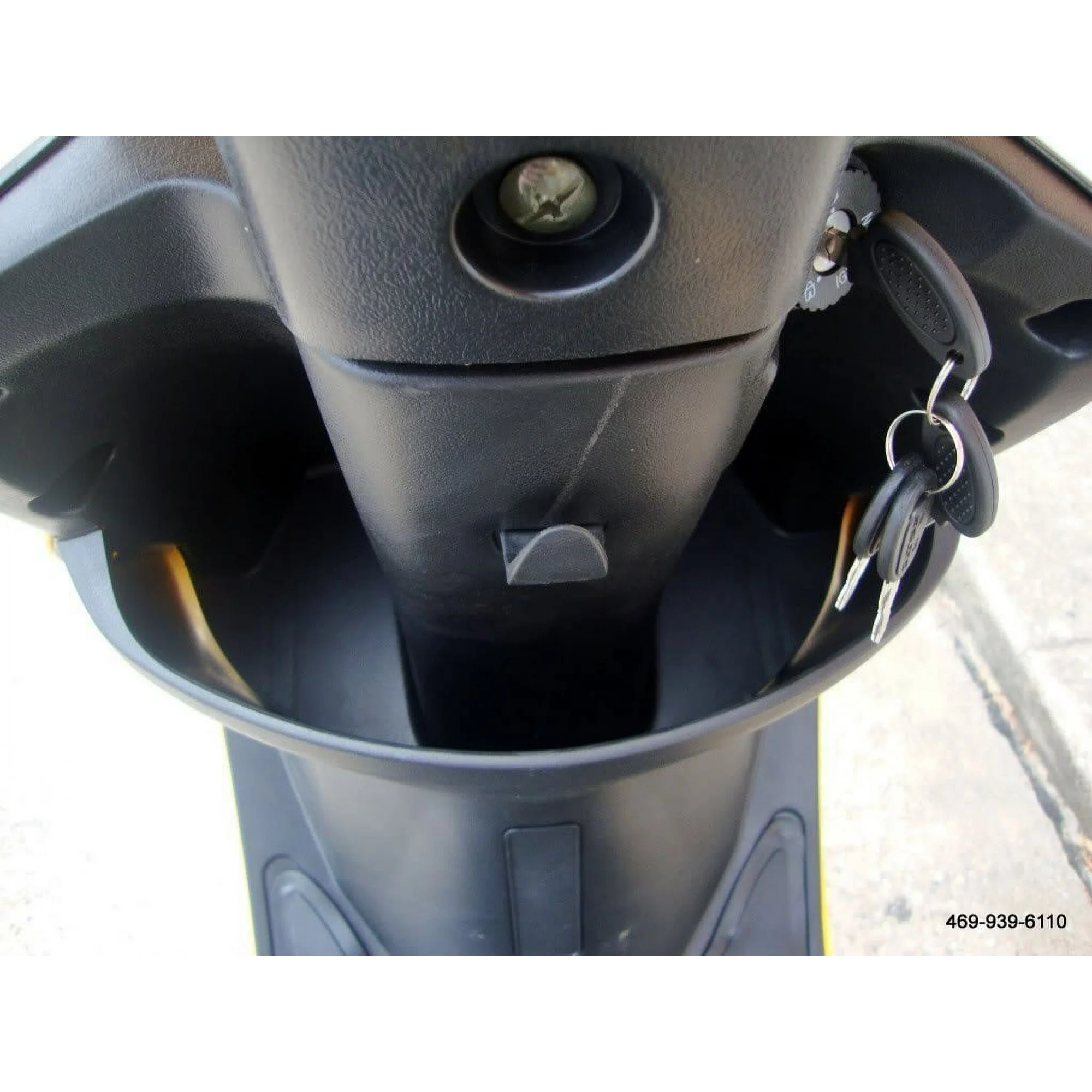 HHH 2023 Brand New Upgraded 49cc/ 50cc Gas Fully Automatic Scooter Moped MP50-02 with Matching Trunk - Image 6